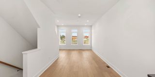 Reservoir District Townhome | 3 Bed + Den | 3.5 Bath | 1,800 Sf | Large Private Rooftop Deck & Balcony | 1 Car Garage Gallery 14