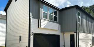 BRUNSWICK BRUNSWICK Gallery 1