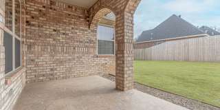 Gorgeous Rogers Home! Gallery 15