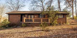 Maryville 37803 - 3 bedroom, 2 bath - call Jackie Mills 865-748-2851 Gallery 1