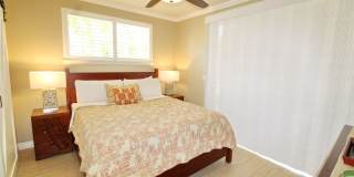 Beach Style 2 bed/2bath Luxury Condo - Finely Furnished - Steps from the Beach - Resort Amenities - Gallery 20
