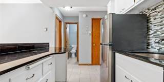 3428 Harriet Apartments Gallery 3