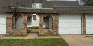 Spacious, Updated & Cute Home Near Lake Hefner in Close Proximity to Shopping & Dining Gallery 3