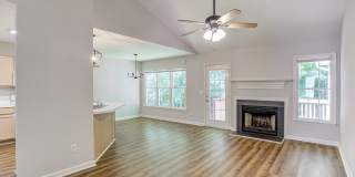 Charming 3 Bedroom Home Gallery 8