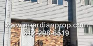 Oakdale Townhouse Available Now, New Carpet, Open Floor Plan, Large Balcony, 2 Car Attached Garage Gallery 1