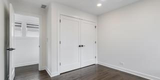 1308 S Plymouth Court Gallery 22