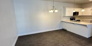 Gorgeous Condo! Gallery 10