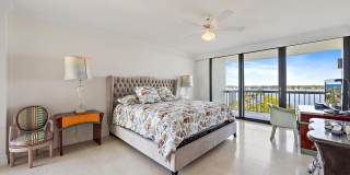 3300 S Ocean Boulevard Gallery 17