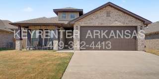 Modern 2BR/2BA Home with Luxury Master Suite & High‑Ceiling Living Space Gallery 1