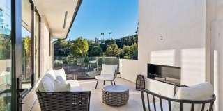 16879 Mooncrest Dr Gallery 58