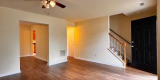 Briarwood Townhome close to NGIC and Hollymead Town Center! Briarwood Townhome close to NGIC and Hollymead Town Center! Gallery 5