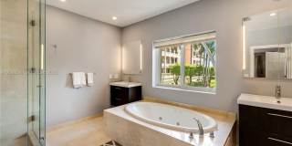 13636 Deering Bay Dr Gallery 11