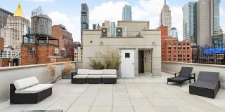 132 East 30th Street Gallery 13