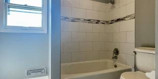 Amazing 7 Bedroom Single Family Home! Gallery 10