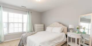 Room in 3 Bedroom Townhome at Big Bass Dr Gallery 15
