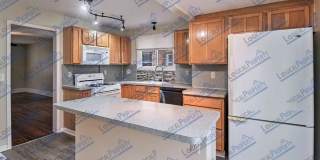 23739 Cayuga Ave Gallery 4