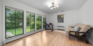 107 Highland Avenue Gallery 12