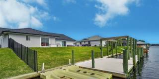 2 CEDAR COURT Gallery 30