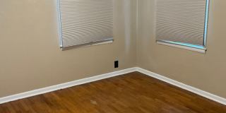 LEASE TAKEOVER: NO DEPOSIT NEEDED!!! Gorgeous 2bd/1bath home with one car garage in Joplin Mo!! 6 month lease!!! Gallery 6