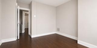 Charming Baltimore Rowhome with Hardwood Floors & Bonus Basement Space Gallery 9