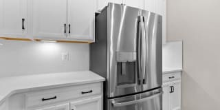 3BD/2.5BA - Derwood Townhouse Condo - Attached 1 Car Garage Gallery 12