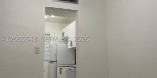 10901 N Kendall Dr. Gallery 22