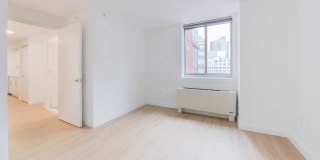 Hudson Crossing Hudson Crossing Gallery 60