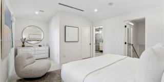 1231 15th Ter Gallery 18