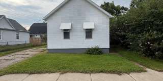 2 Bedroom/1 Bath close to school! Gallery 1