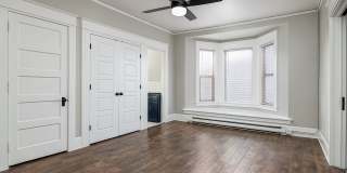 Elegant Renovation! HUGE 1 Bed 1 Bath Available Now! Gallery 17