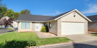 Two Bedroom Home-Community Pool Gallery 1
