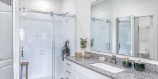 Hickory Cottages Apartments Gallery 12