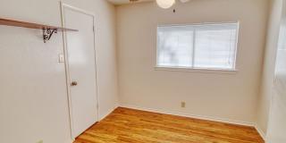 Huntington Place- Single Story Gallery 16