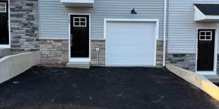 105 ABRAMO VICTOR Drive Gallery 1