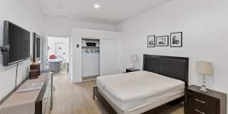 525 S 13th Street Gallery 12