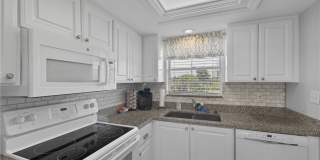 16881 Davis Road Gallery 6