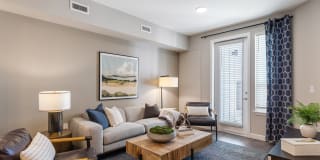 Avenida at Centerra Age 55+ Apartment Homes Gallery 10