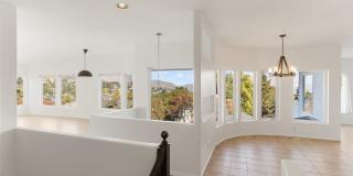 Beautiful 3 Bedroom 3 Bathroom Home With Stunning Views Gallery 5