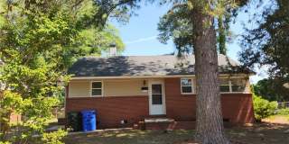 469 McBain Drive Gallery 1
