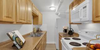 1357 & 1373 Cook Gallery 6