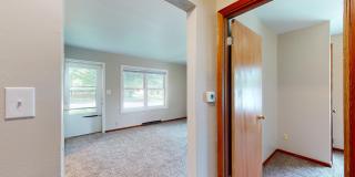 Affordable 1 Bedroom Duplex with W/D in unit Gallery 9