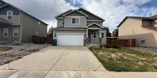 FANTASTIC 3 BEDROOM 2.5 BATHROOM LOCATED IN MESA RIDGE!!! Gallery 1