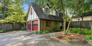 826 Mentelle Drive Northeast Gallery 1