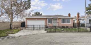 1858 Park Circle Drive Gallery 1