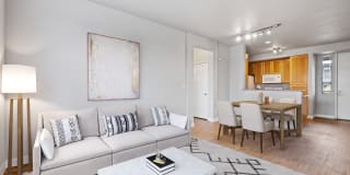 Theatre Square Apartments Gallery 8