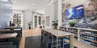 The Averly Collins Hill Gallery 18