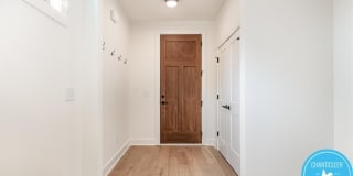 2307 Broad Street Gallery 6