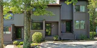 7 Wake Robin Road Gallery 1