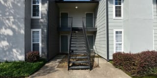 Icon Lakewood Gallery 22