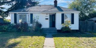 3 bedroom, 1 bathroom (one egress room) Single Family Home Available now! Gallery 1